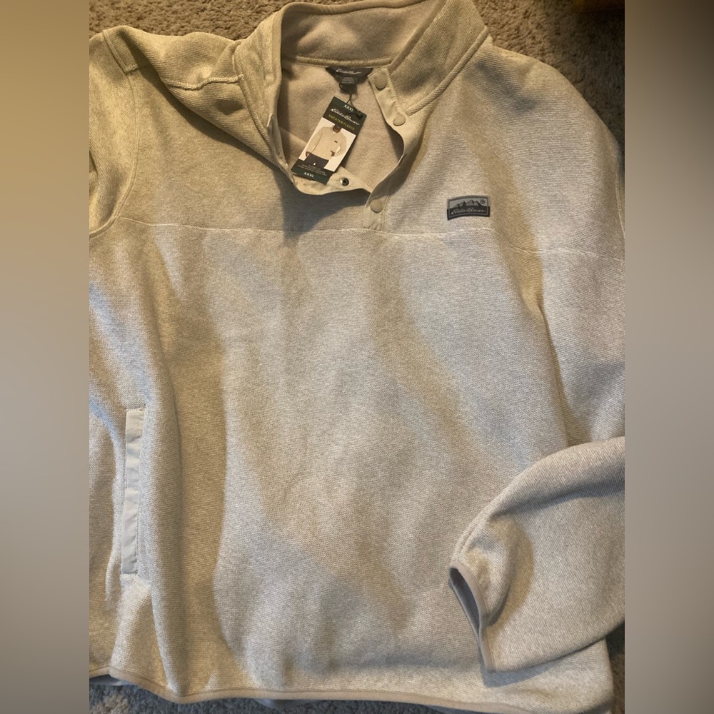 New! Men’s 1/2 zip